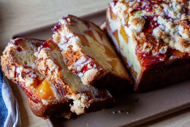peach cobbler loaf