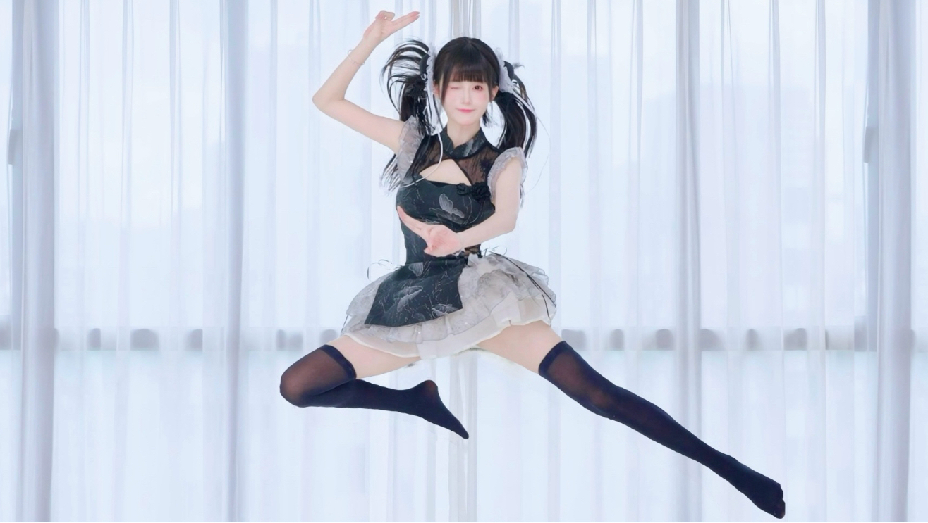 ⚡️ 中 华 娘 能 飞 ⚡️