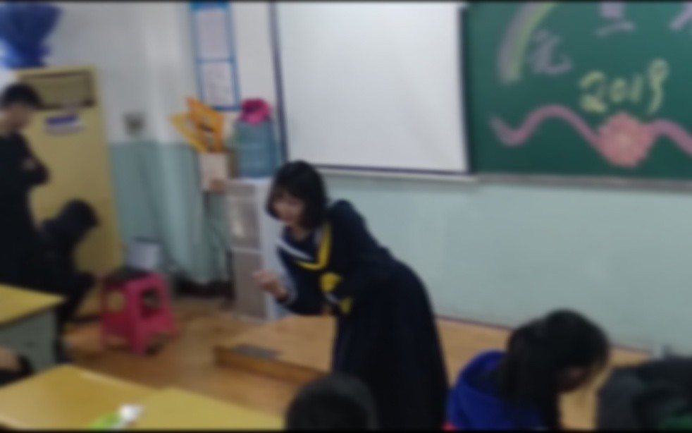 【尹尚轩】不来看看元旦晚会上穿着成兰高校校服的极乐净土吗？（尬舞出没请注意!