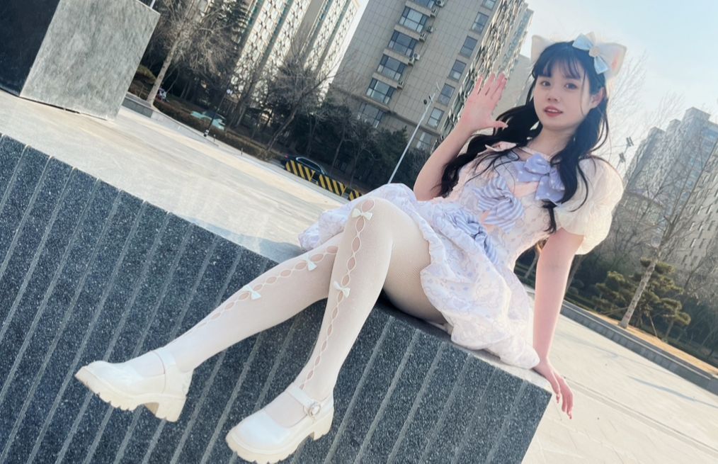 啾！这么可爱真是抱歉啦