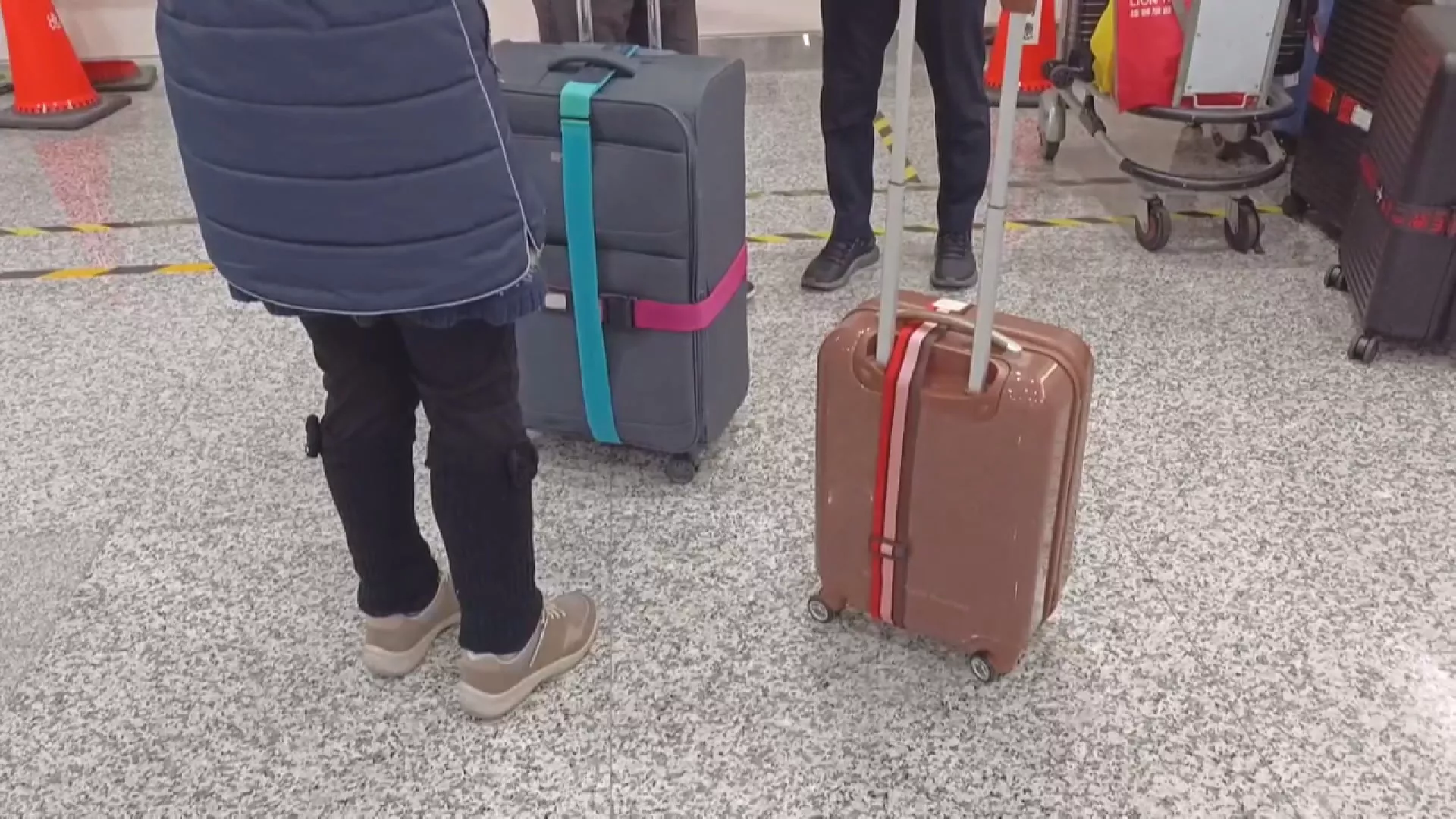 國台辦批包機申請條件苛刻 陸委會：申請時間不符規範