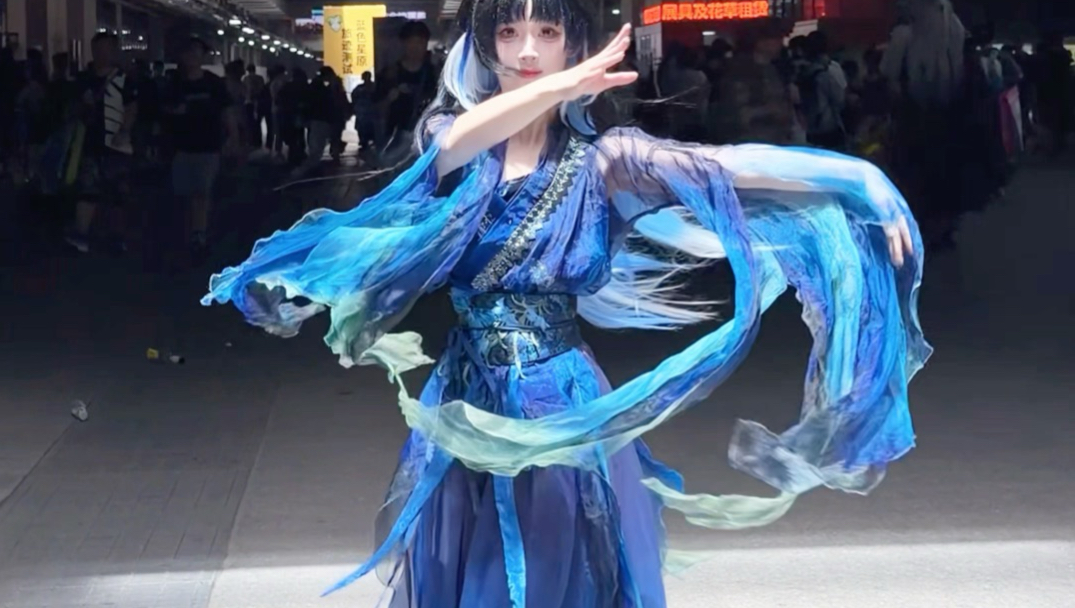 在bw现场看到一只绝美秧秧！