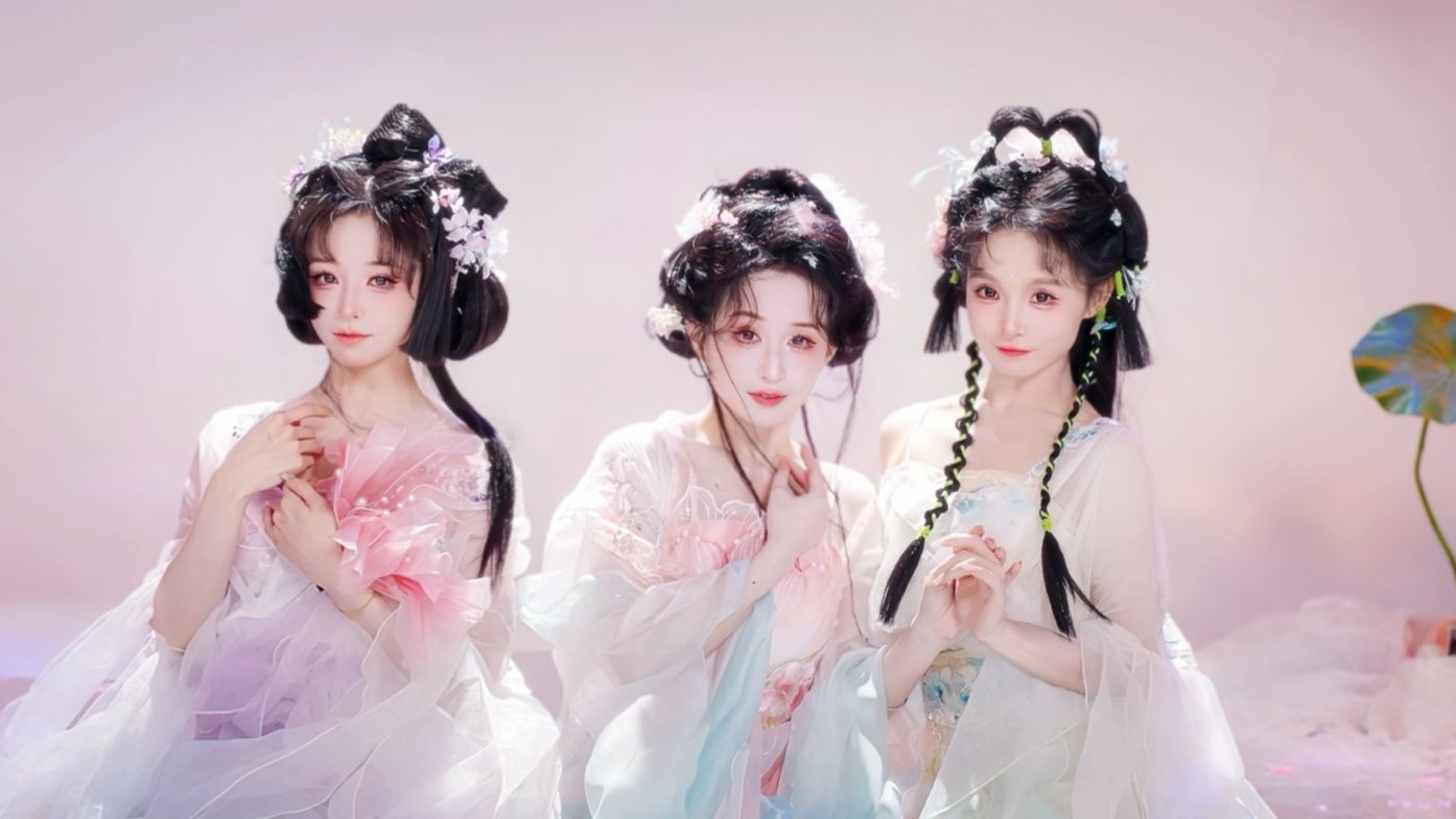 传说，没人能从她们的幻境中逃脱…