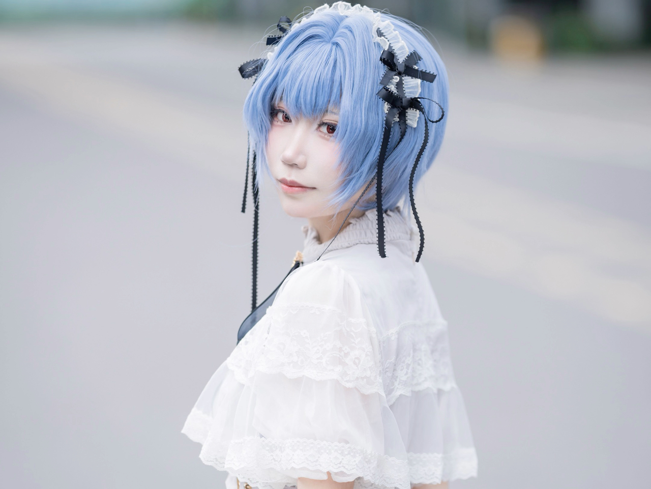 丽
