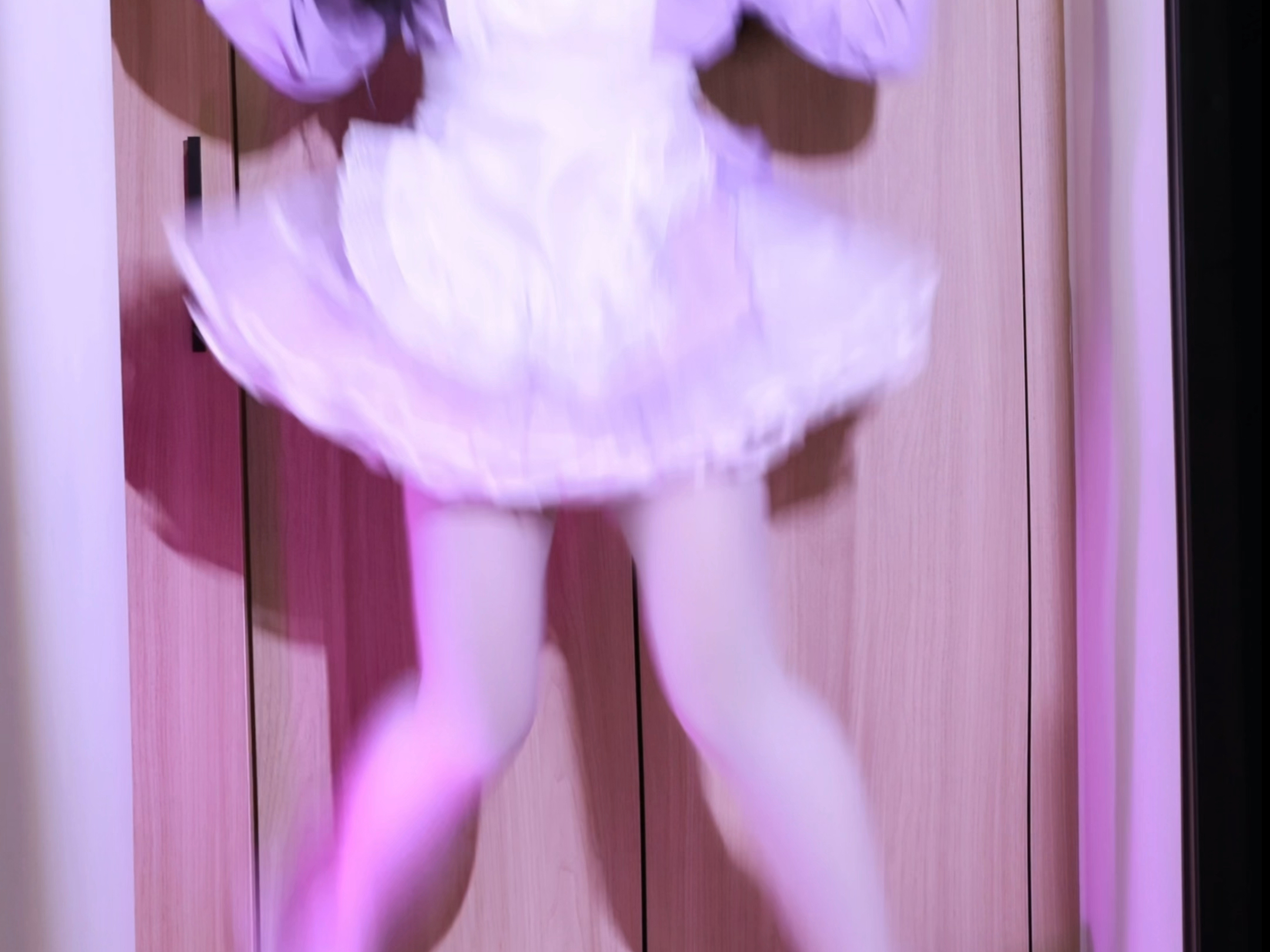 我就这么萌萌的出现^›⩊‹^ ੭